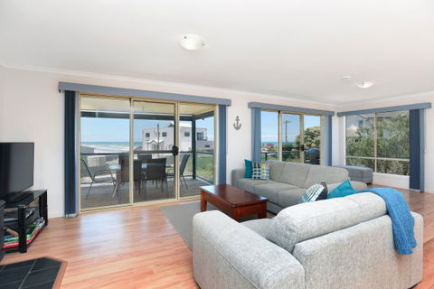 1 Miami - Accommodation Sydney 6